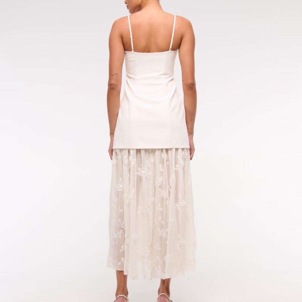 Abercrombie & Fitch Cream Floral Embroidered Maxi Dress - Picture 5 of 16